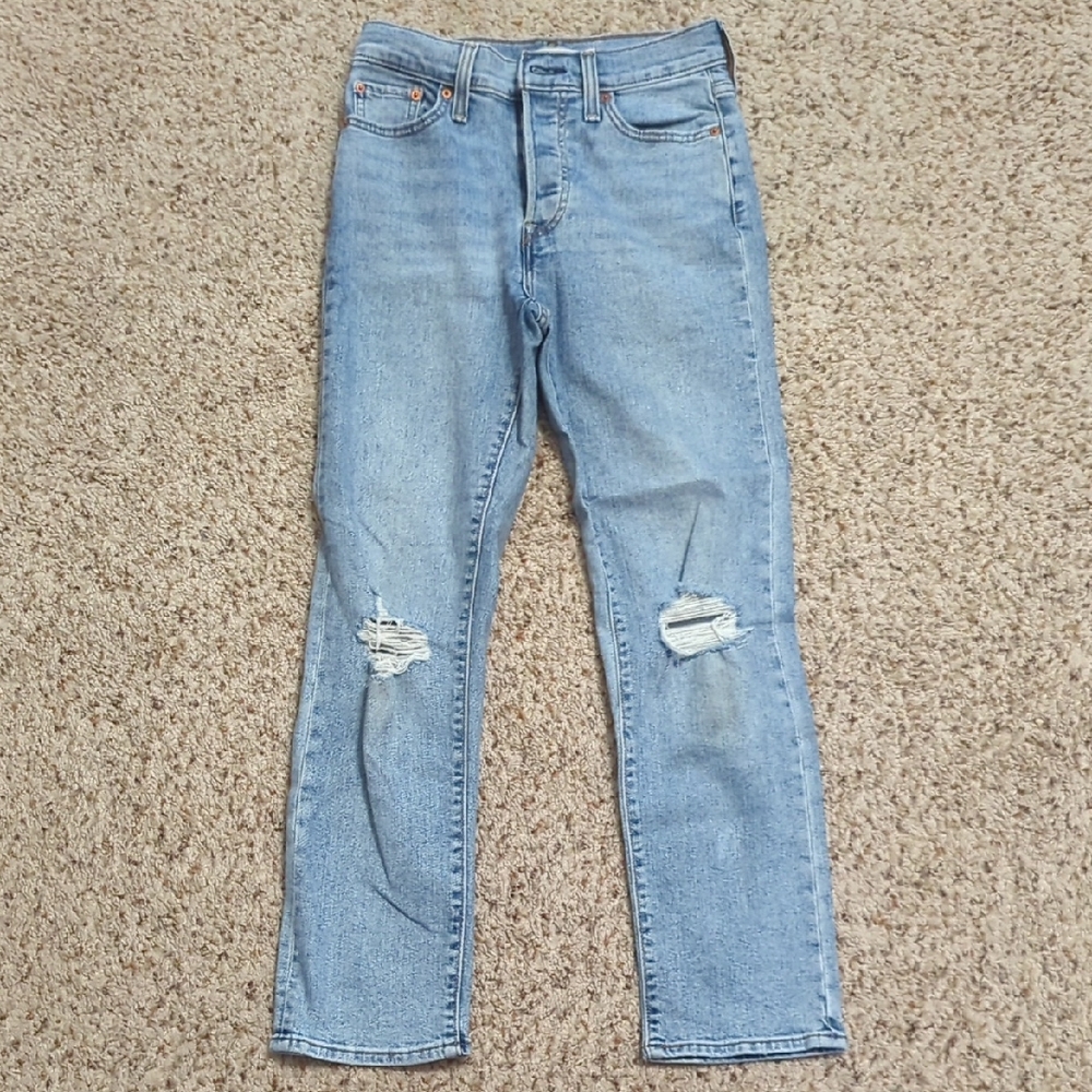 Women's Levi Strauss & Co Light Blue Wedgie Straight Jeans, Size 26